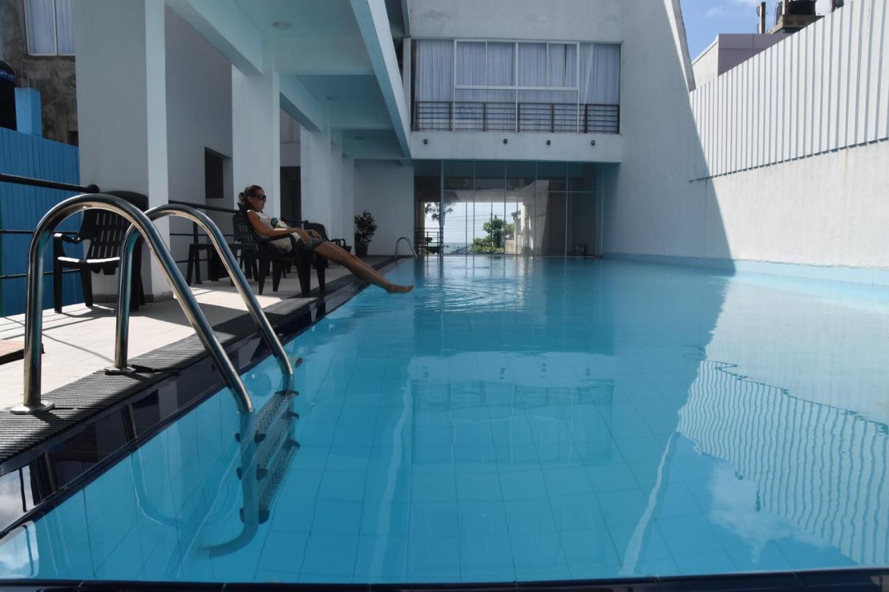 Hotel Dazzle Bay By Twenty Two Weligama Exterior foto