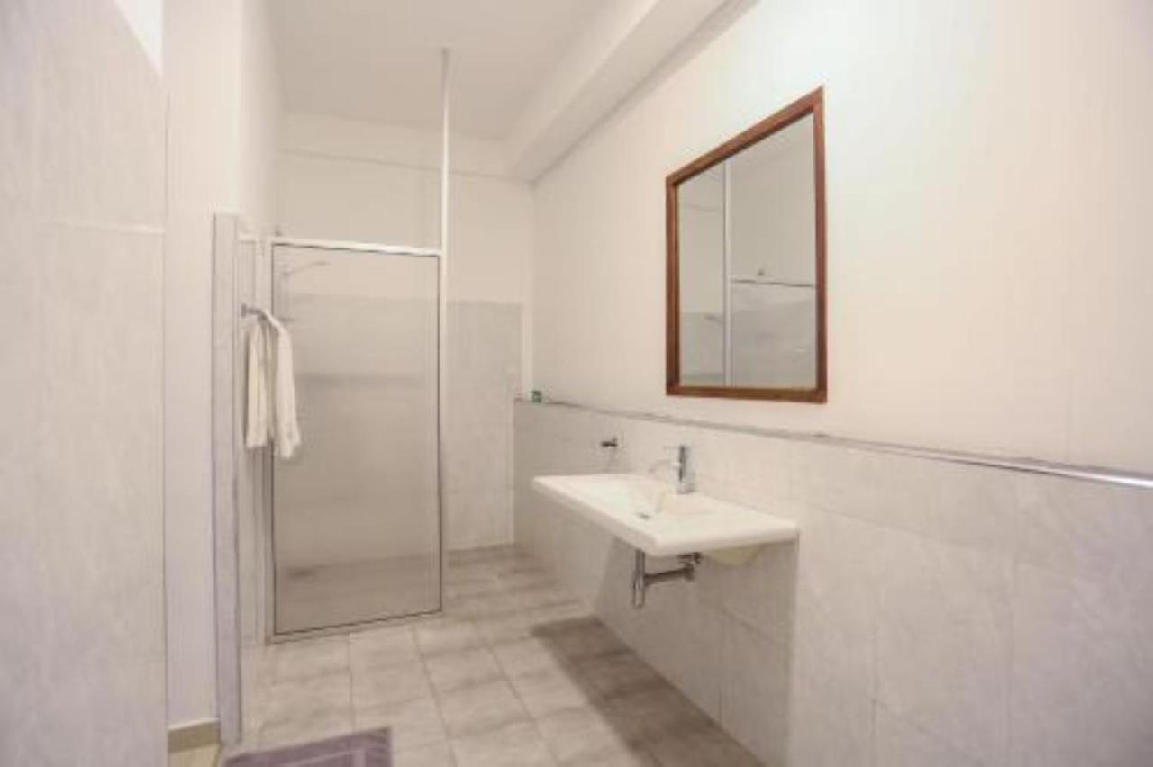 Hotel Dazzle Bay By Twenty Two Weligama Exterior foto