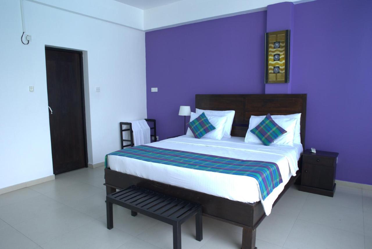 Hotel Dazzle Bay By Twenty Two Weligama Exterior foto